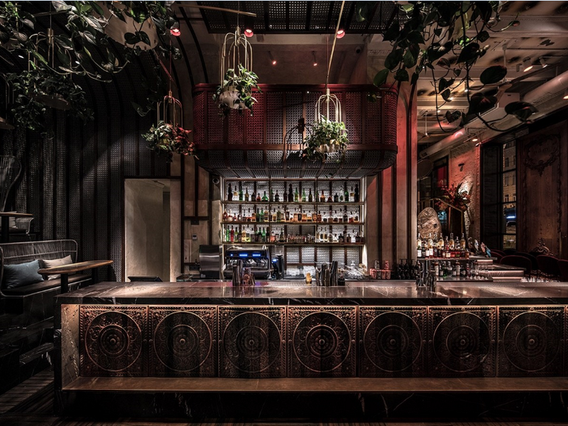 Mách bạn 3 Gợi ý Nguyên tắc bố trí Quầy Bar Nhà hàng siêu đẹp